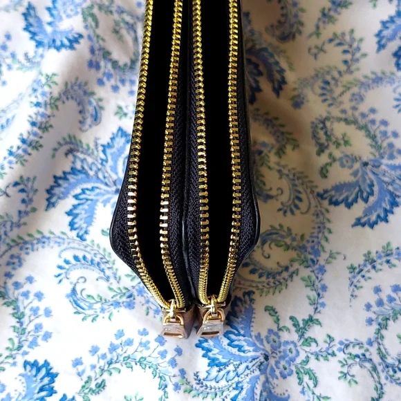 NWOT Coach signature coated canvas double corner zip wallet, unused - Picture 5 of 11